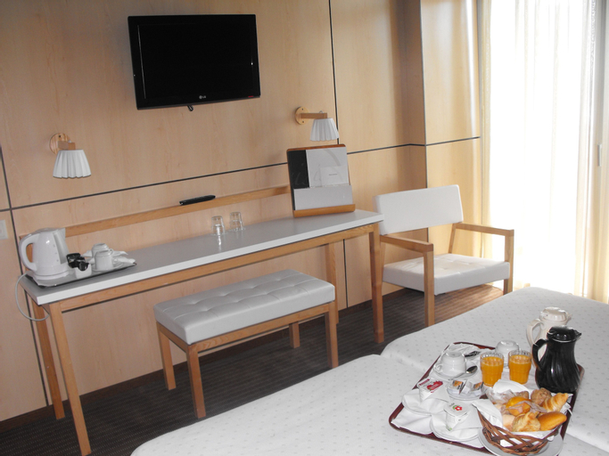 Bedroom 3, Axis Vermar Conference & Beach Hotel, Póvoa de Varzim