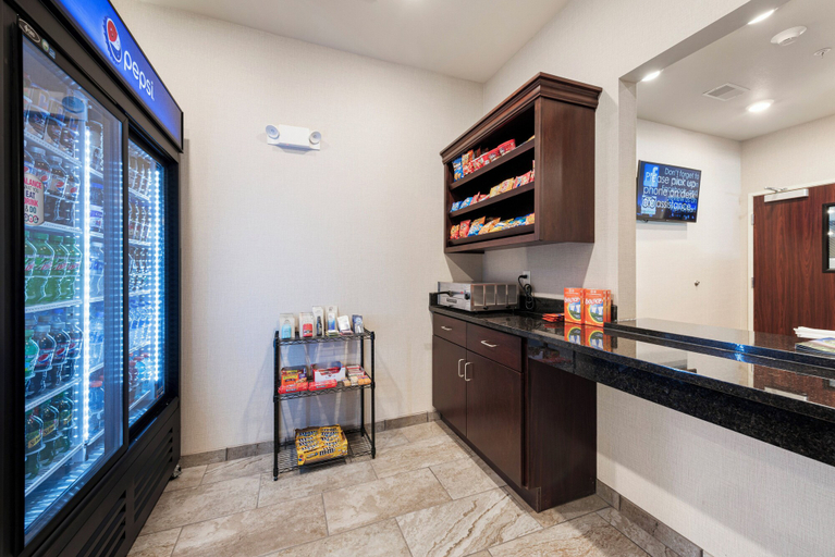Food & Drinks 5, Cobblestone Hotel & Suites - Urbana, Champaign