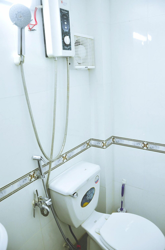 Bathroom 2, Carpe Diem 1988 Cozy Room, District 1
