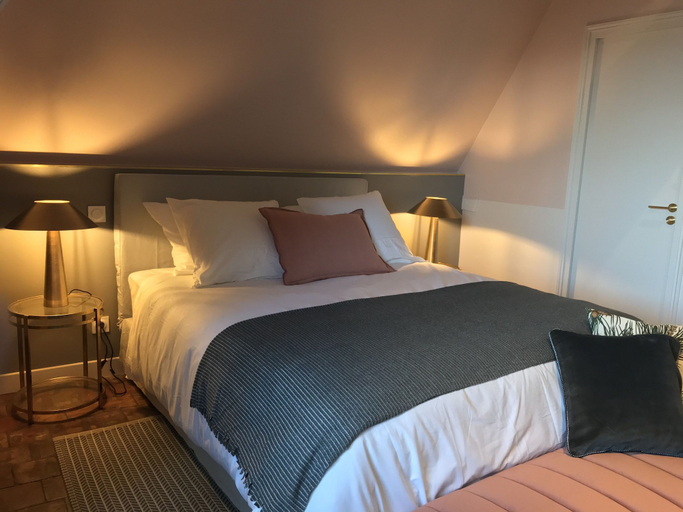 Bedroom 4, Villa du Cèdre, Calvados