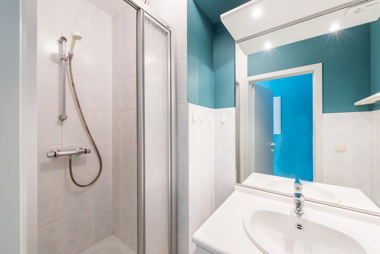 Bathroom, Zeezicht 101, West-Vlaanderen