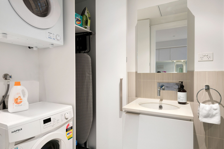 Bathroom 3, Premier Stays Melbourne, Melbourne