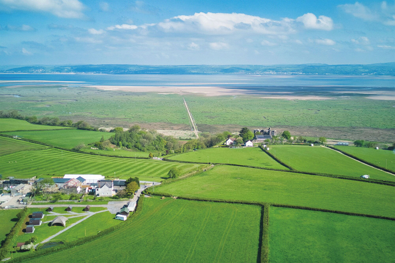 Others 4, Ocean View 8 - 1 Bedroom - Llanrhidian, Swansea