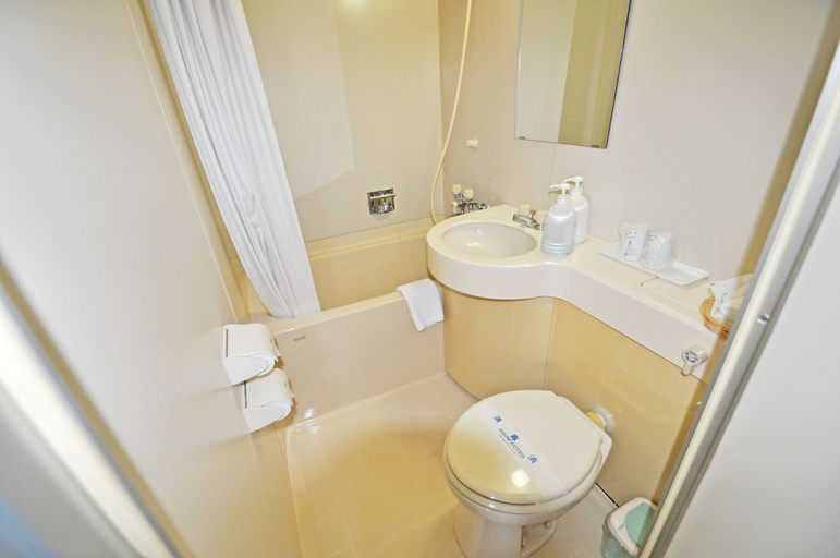 Bathroom 3, Hotel Saharin, Wakkanai