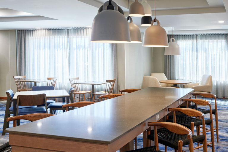 Food & Drinks 4, Fairfield Inn & Suites by Marriott Burlington, Skagit