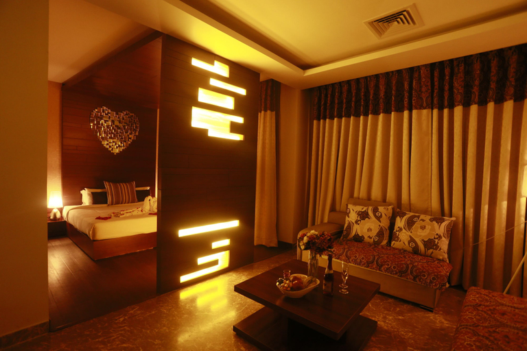 Bedroom 3, Hotel Alleviate, Firozabad