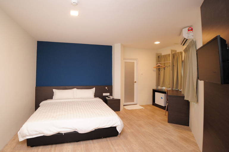 Bedroom 11