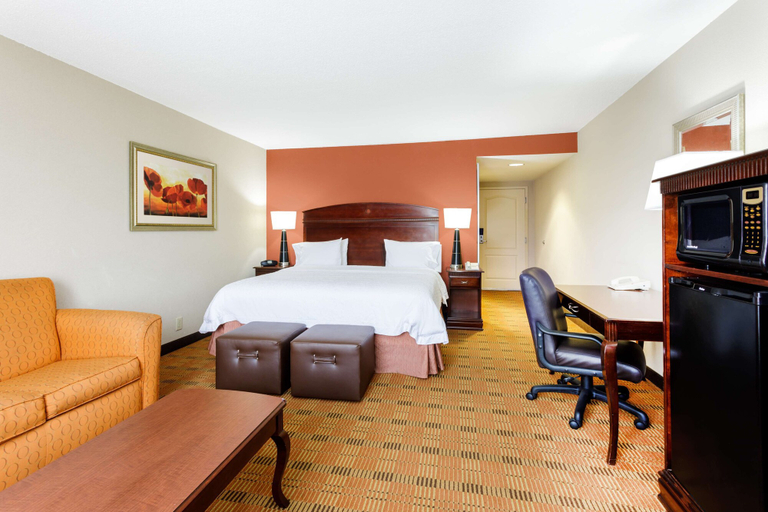Bedroom 3, Hampton Inn Moss Point Pascagoula, Jackson