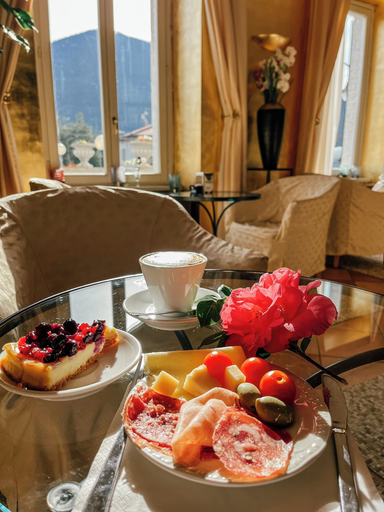 Food & Drinks 5, Hotel Caroline, Varese
