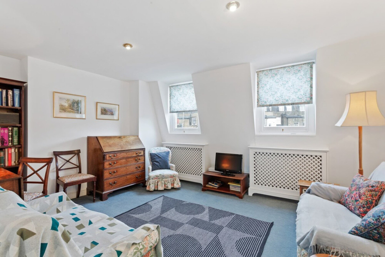 Others 4, Cozy 2 Bedroom Flat in Pimlico near Metro Station, London