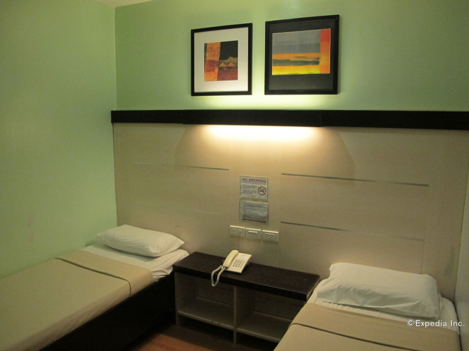 Bedroom 21