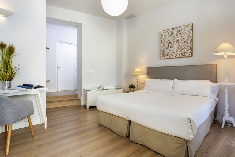 Bedroom 3, Suites Sevilla Plaza Apartamentos, Sevilla
