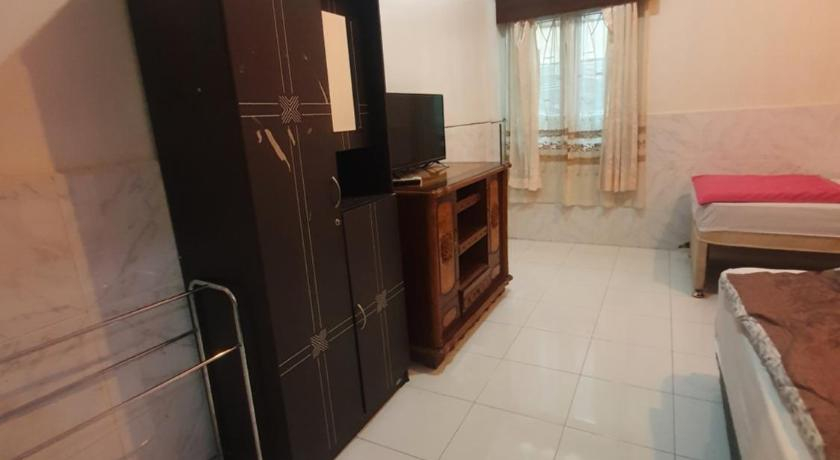 Bedroom 3, HOTEL HIJRAH Near Airport, Aceh Besar