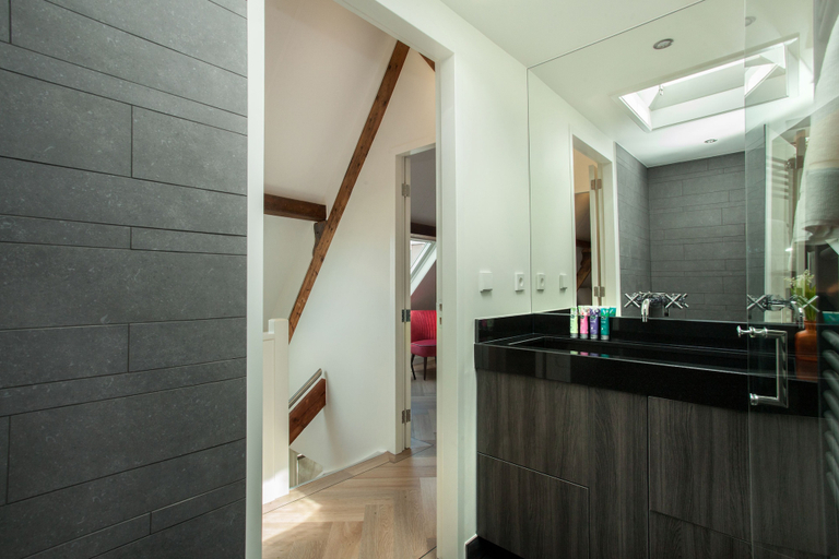 Bathroom 4, Stayci Serviced Apartments Denneweg, The Hague