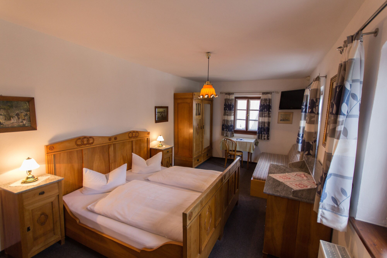 Bedroom 4, Landhaus Griessee, Traunstein