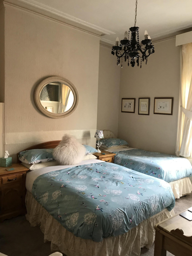 Bedroom 3, Albemarle Hotel, North Yorkshire