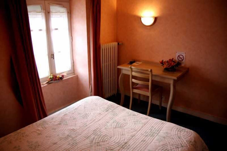 Bedroom 2, Hotel de la Gare, Ille-et-Vilaine