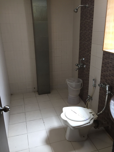 Bathroom 3, Hotel Shivkrupa, Pune