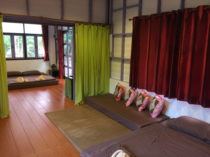 Bedroom 3, Baan Phor Bangkontee, Damnoen Saduak