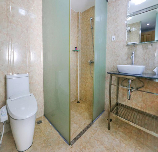 Bathroom 4, Hotel Bahosi, Yangon