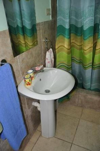 Bathroom, Angel Fish Cove