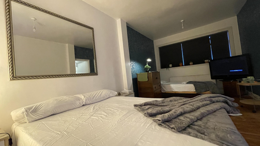 Bedroom 3, Lovely Flat Near Train Station and Central London, London