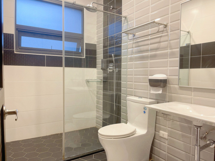 Bathroom 5, The Awesome Manor, Hualien
