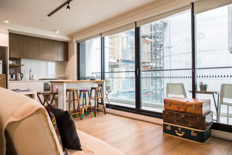 Others 3, Eclectic 1 Bedroom South Yarra Hideaway, Melbourne