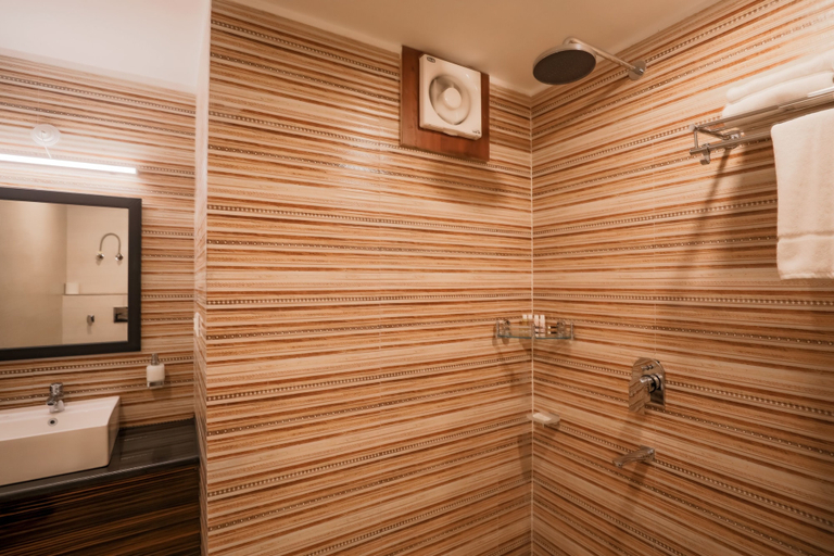 Bathroom 5, Regenta Resort Madhuganga Ukhimath, Rudraprayag