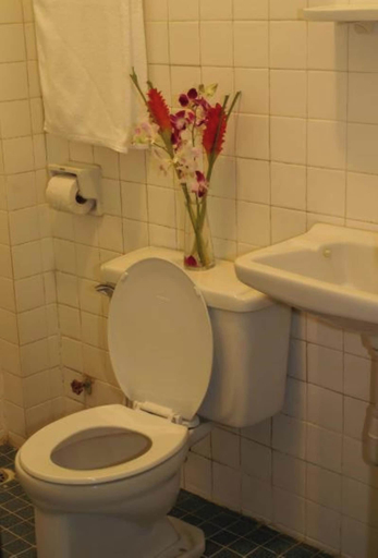 Bathroom 5, Trekker Camp, Muang Chiang Mai