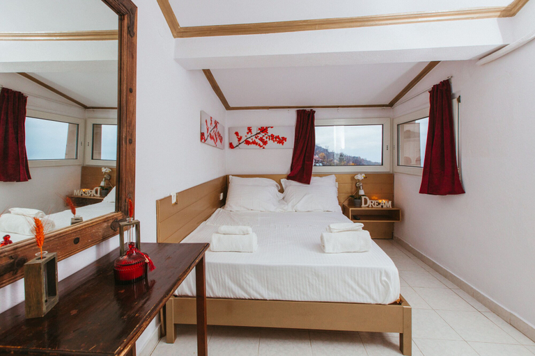 Bedroom 3, Happy Days Hotel Christina, Thessaly