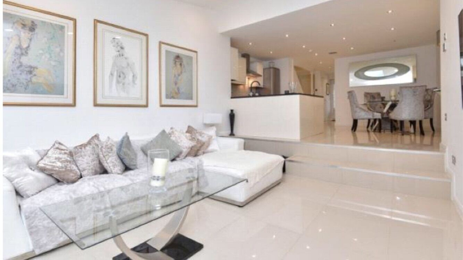 Others 2, Exclusive Weybridge Home, Surrey