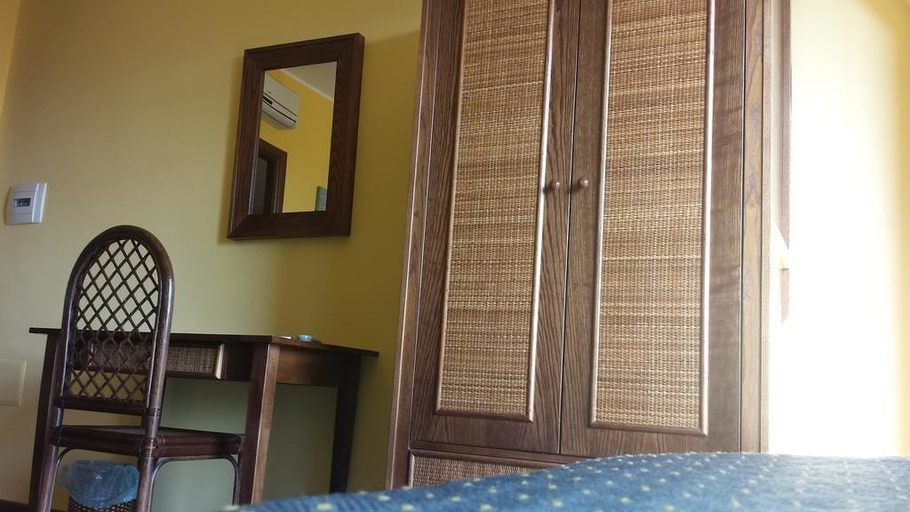 Bedroom 3, Bed and Breakfast Coral Blue, Vibo Valentia