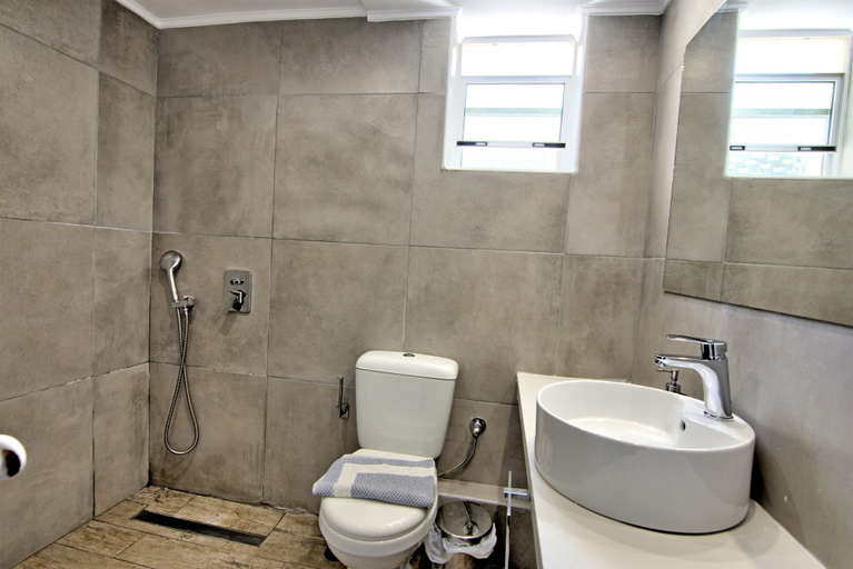 Bathroom 4, Klelia Beach Hotel - All Inclusive, Ionian Islands