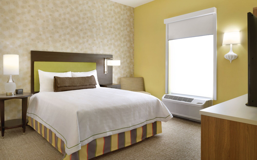 Bedroom 2, Home2 Suites by Hilton Charlotte Airport, Mecklenburg