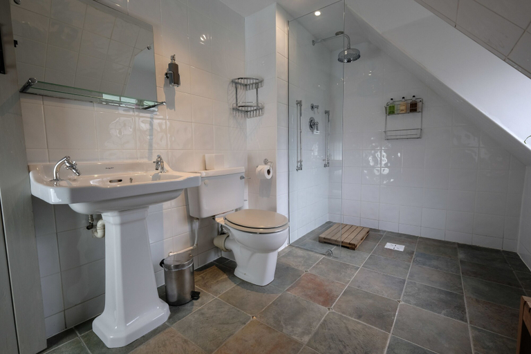 Bathroom 3, Orchard Cottage, Bath and North East Somerset
