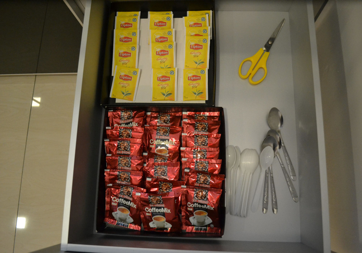 Food & Drinks 5, H & H Guesthouse 2, Malacca City