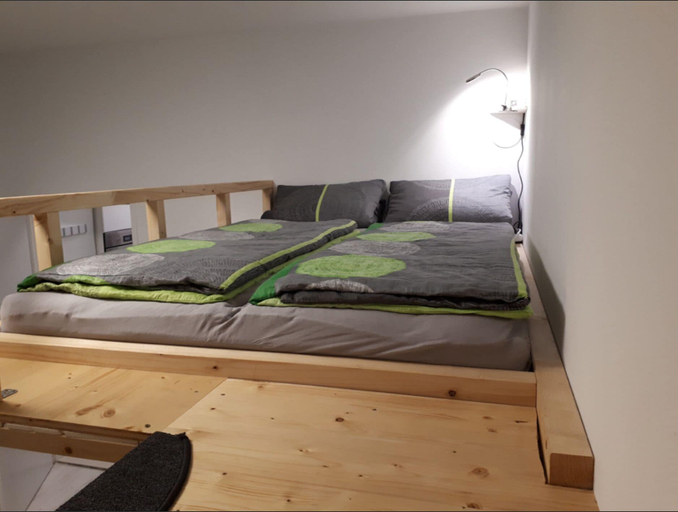 Bedroom 5, Modern City Apartment Near Central Park, Wien