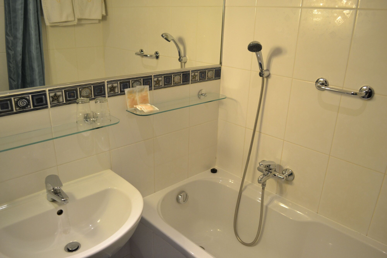 Bathroom 4, Hotel Arbes, Praha 6