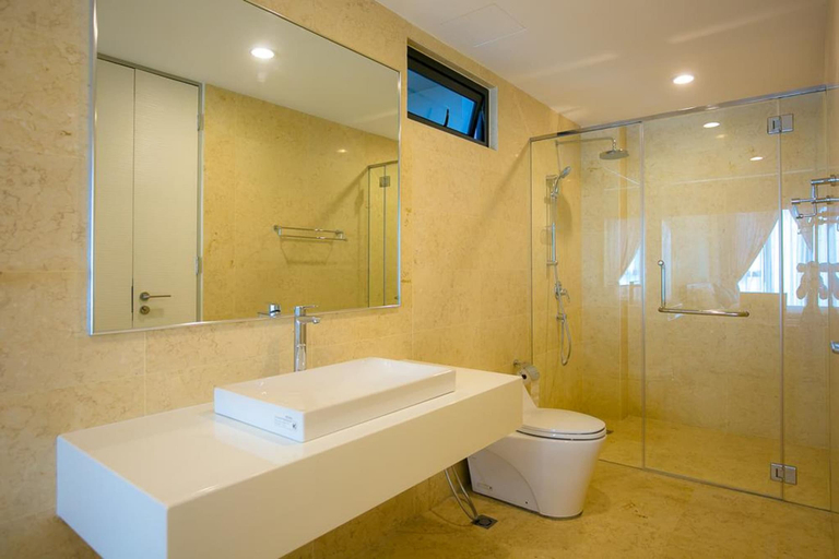 Bathroom 3, Jazz Service Suites by Sanguine, Penang Island