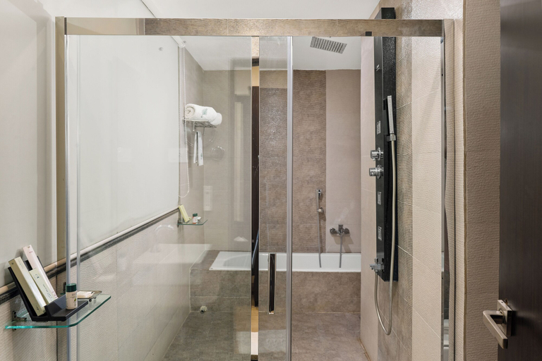 Bathroom 3, The Fern Residency Parbhani, Parbhani