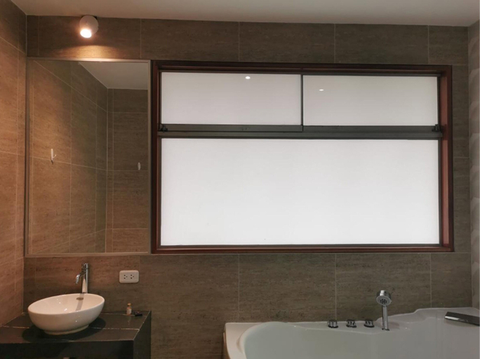 Bathroom 4, Residencial Cafferata, Lima