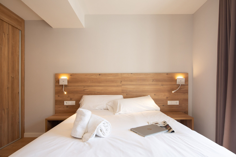 Bedroom 2, TGNA Rambla 68, Tarragona