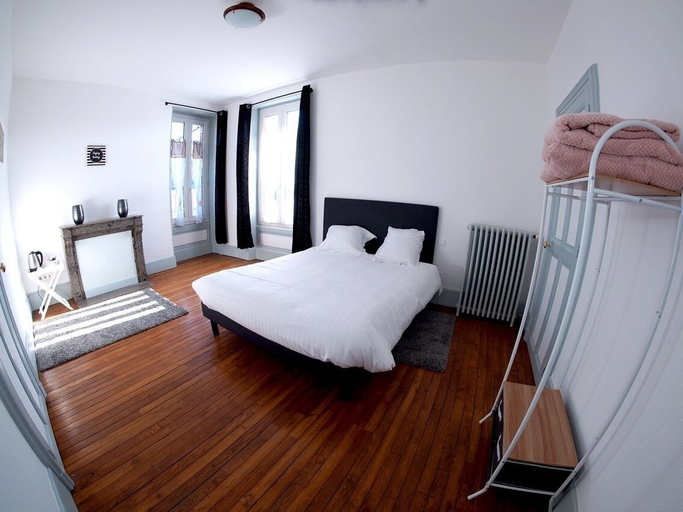 Bedroom 2, La Maison D'hôtes de Toucy, Yonne