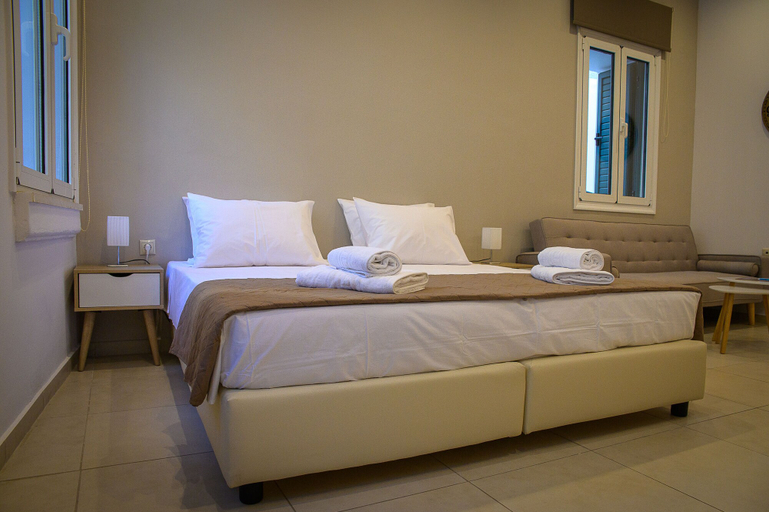 Bedroom 4, Uni Island City Suites, Crete