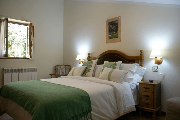 Bedroom 3, Casa Rural Priena, Asturias