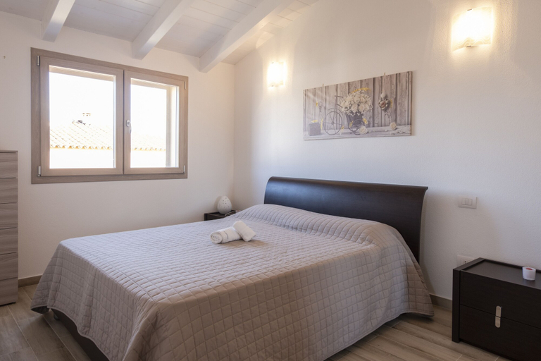 Room 2, Aria di Vacanza - Sìabba Lughente Primo COD 17, Olbia-Tempio
