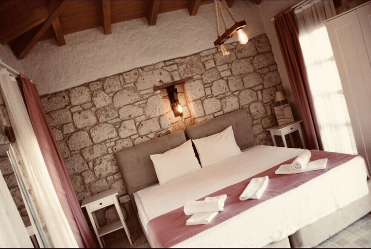 Bedroom 3, Alacati Cona Otel, Çeşme