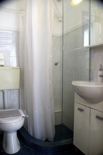 Bathroom 5, Giota Rooms, West Greece