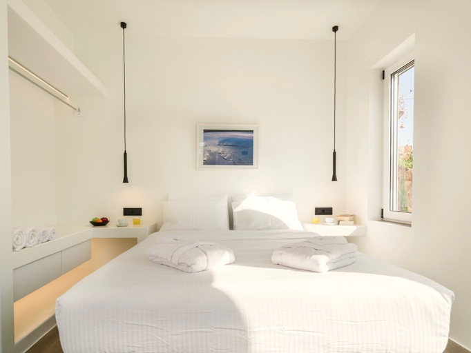 Bedroom 2, Paradiso I, Crete